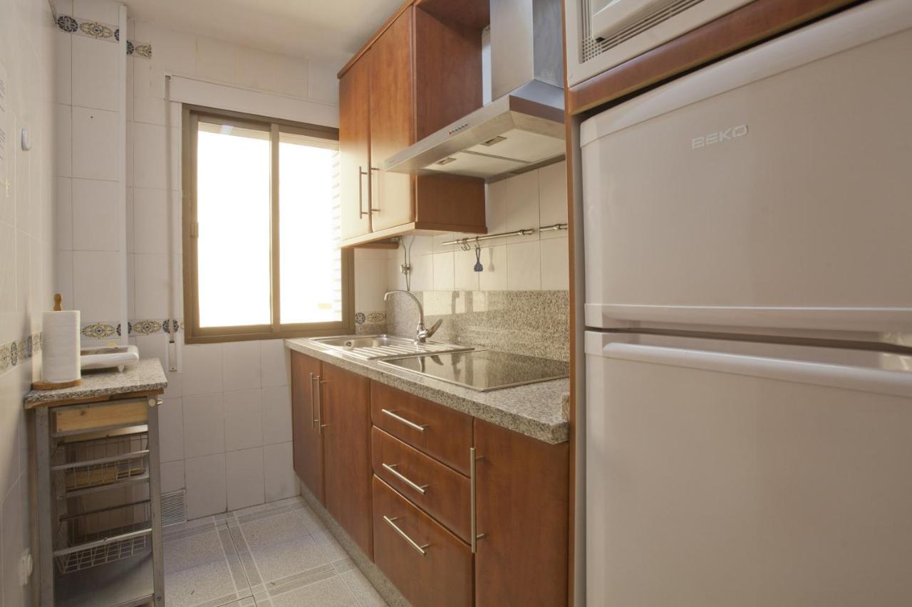 - 2 Bedrooms With Wifi And Sea Views - 01679 *